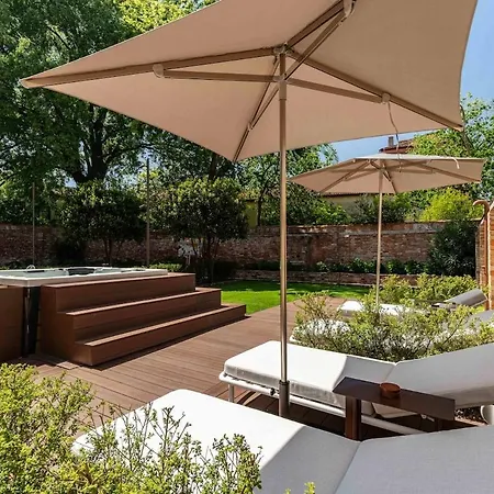 Ca' Cesare Venetian With Garden Appartamento